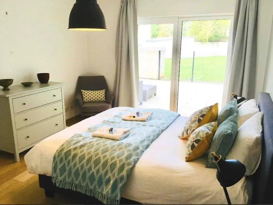 Chic 2 Bedrooms Flat In Center W Terrace&Parking location